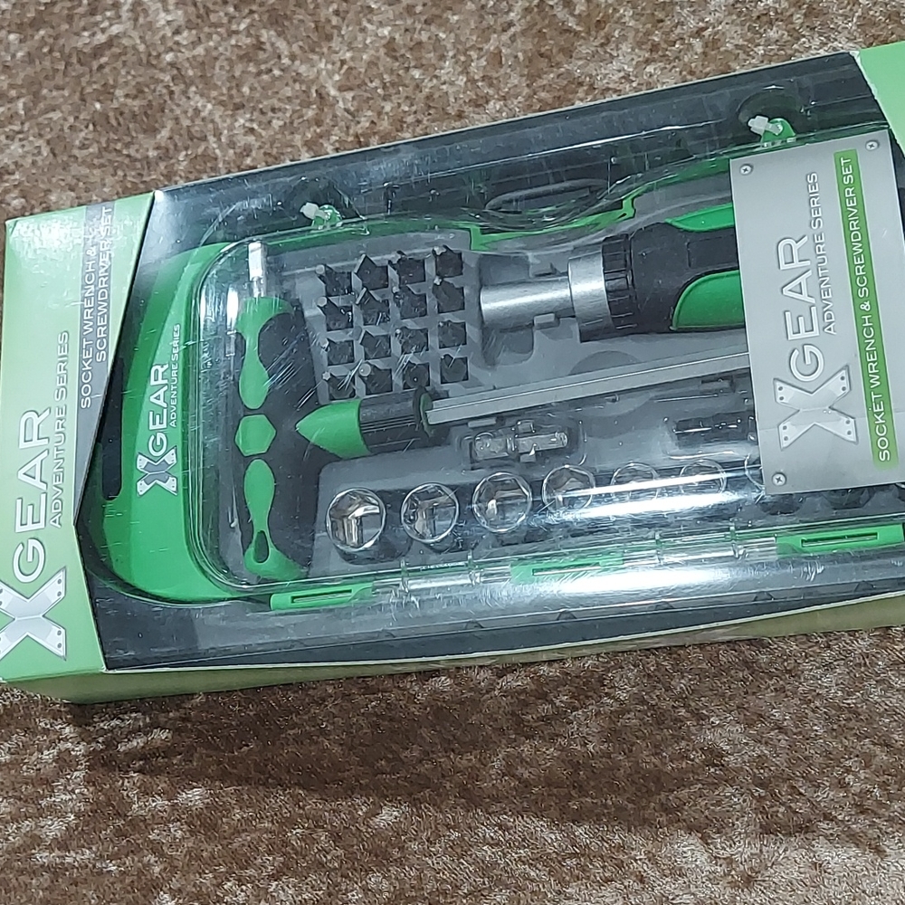 X-Gear Adventure Series Socket Wrench And Screwdriver Set